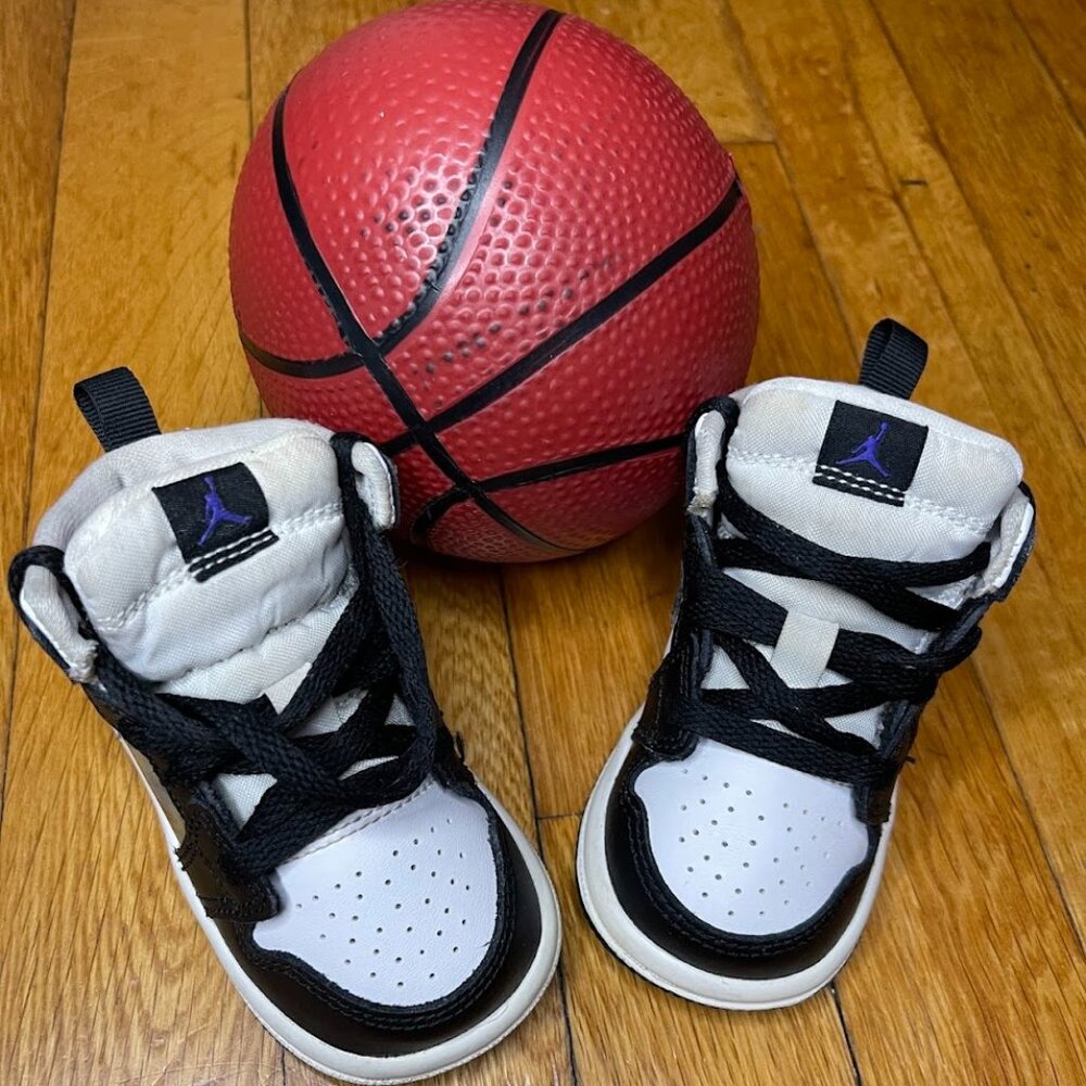 Nike Air Jordan 1 Mid TD “Hologram” Black/White Toddler Shoes 4C